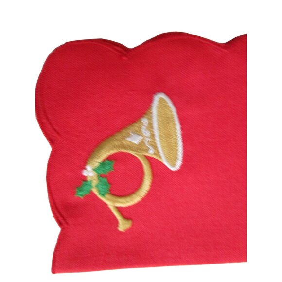 Vintage Red Embroidered Cocktail Napkins French Horn Design Two EUC - Picture 4 of 7